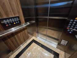 Lilydale (D27), Condominium #557959551